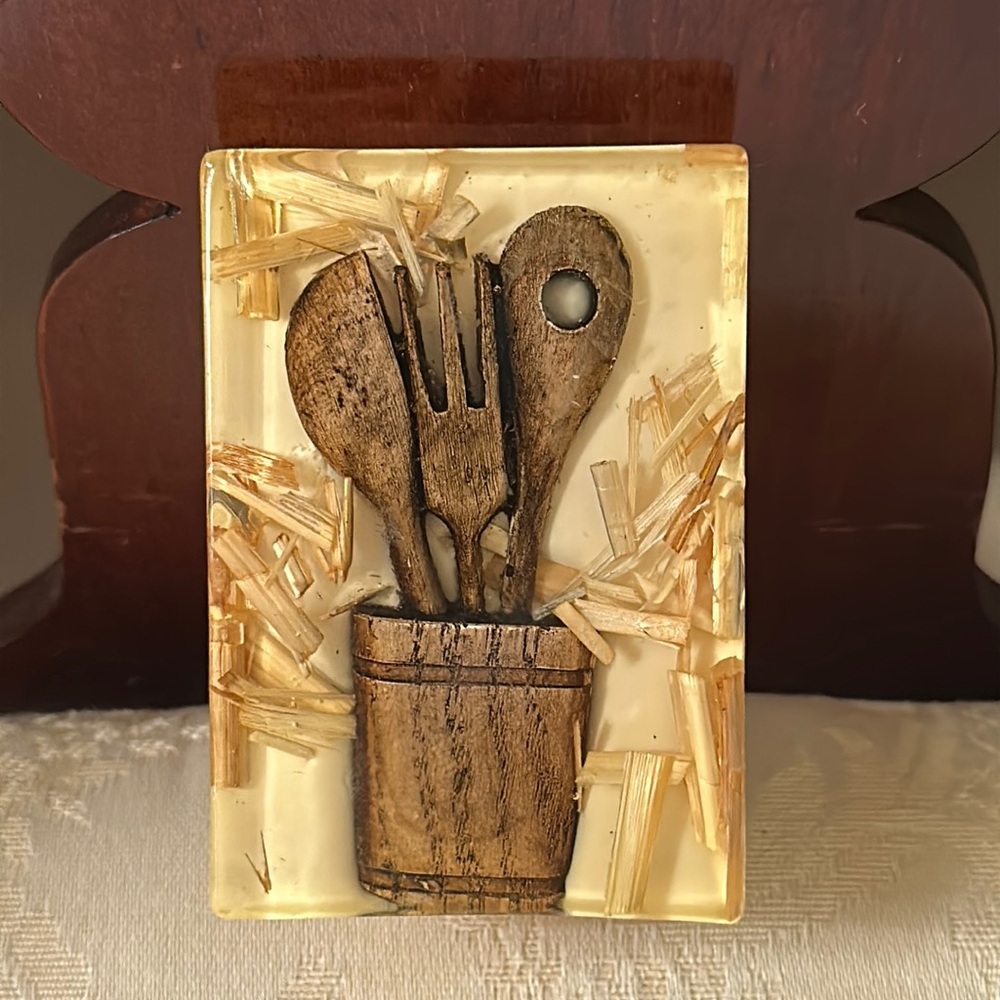1970s ColorFlo lucite, resin toothpick holder kitschy, retro